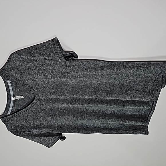 Under Armour medium grey loose fit heatgear athletic short sleeve top - Picture 2 of 5